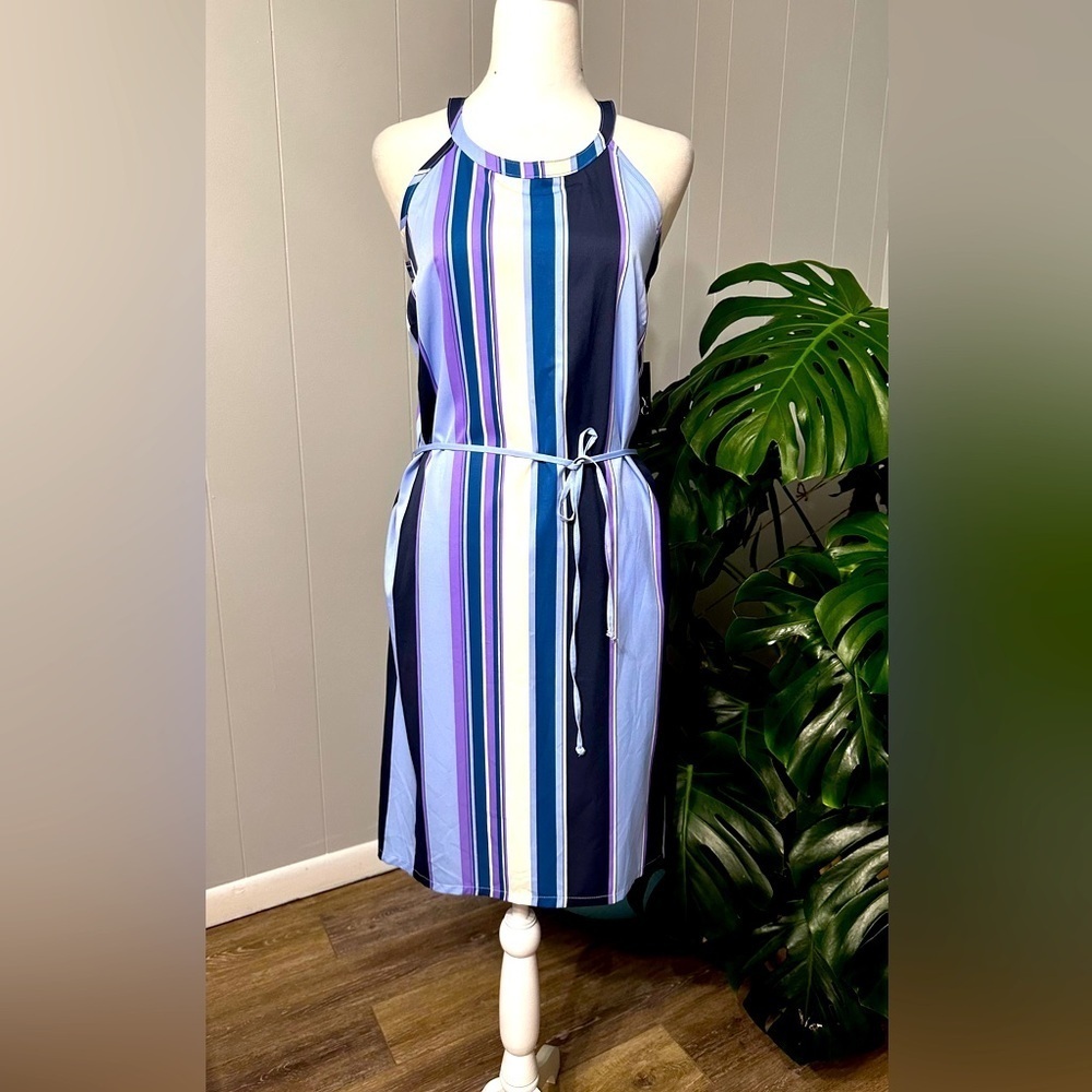 🛍️NWT NY&C super cute and comfy high-low dress Size medium